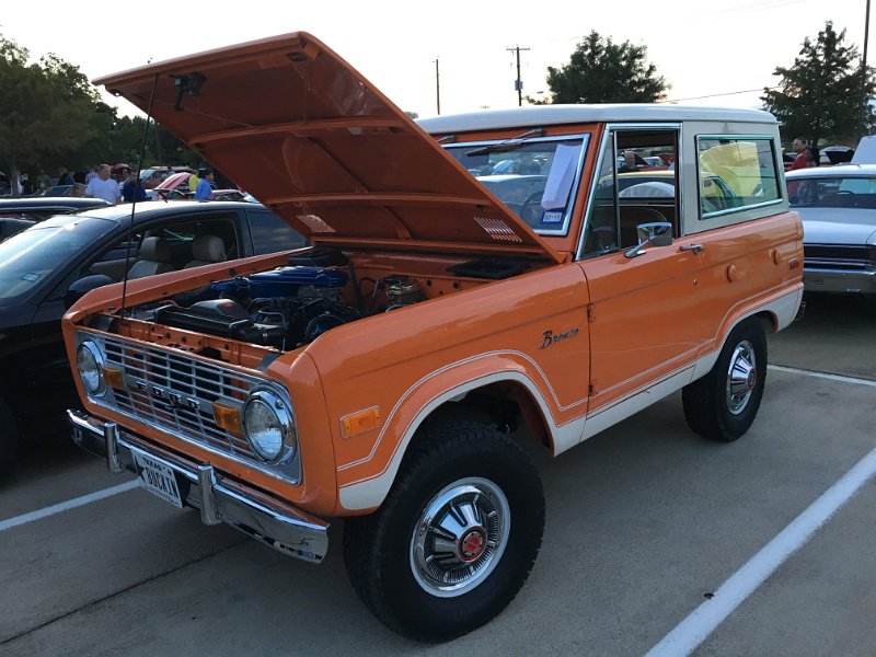 20180902 194902 - Fat Daddys Car Show.jpg